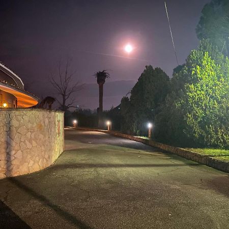 American Motel Cisterna di Latina Bagian luar foto