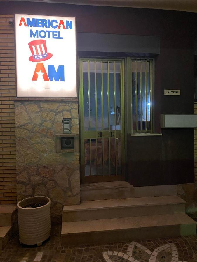 American Motel Cisterna di Latina Bagian luar foto
