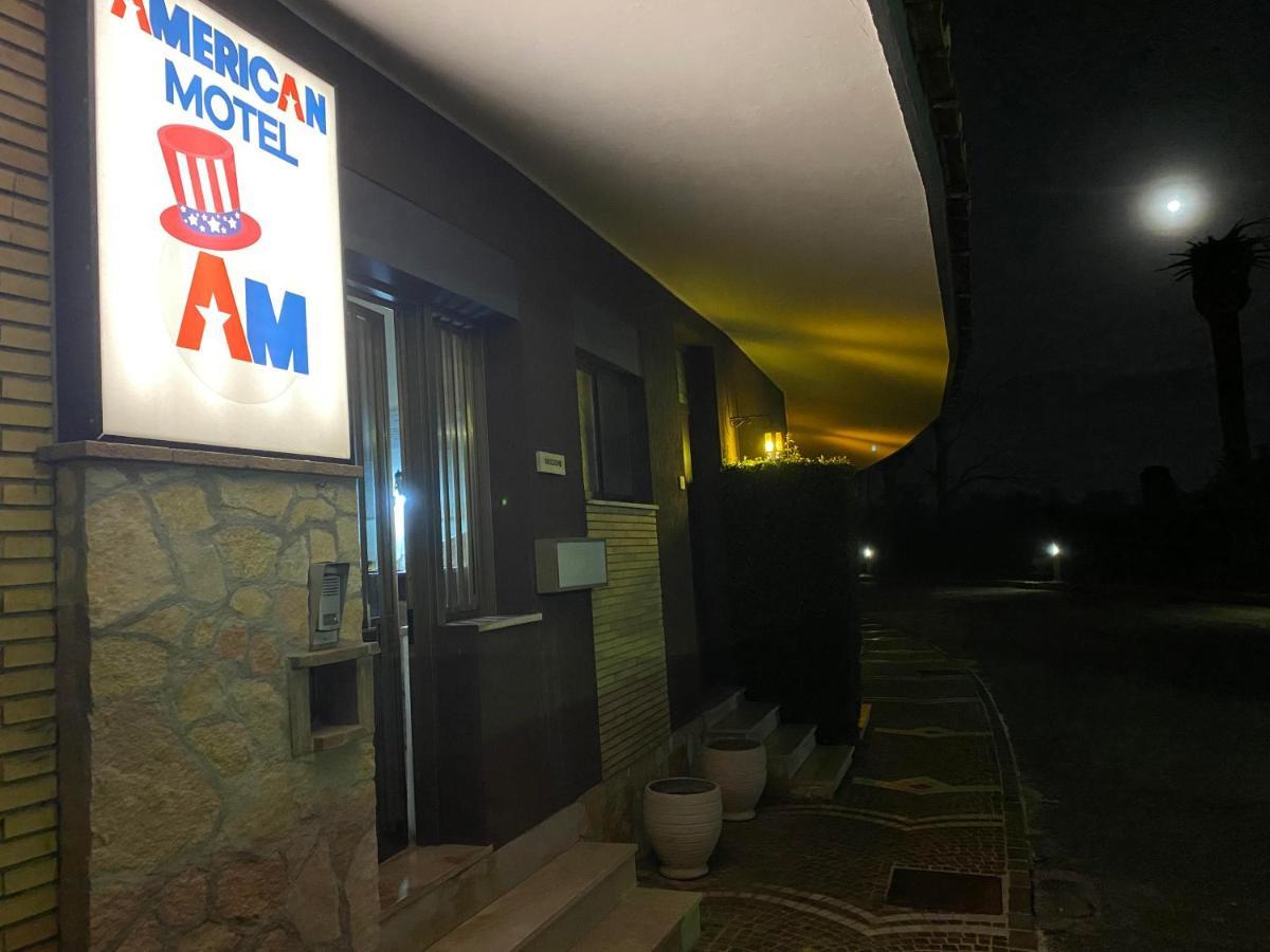 American Motel Cisterna di Latina Bagian luar foto