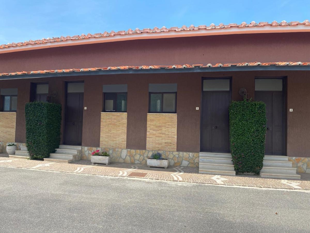 American Motel Cisterna di Latina Bagian luar foto